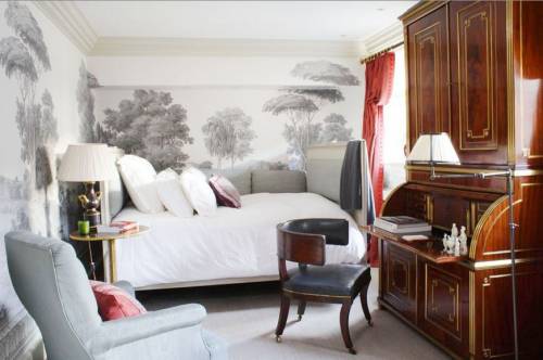 30 нереальных интерьеров с фотообоями